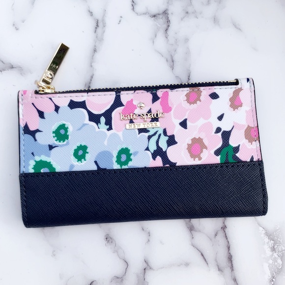 Gaby’sBag👛Kate Spade Small bifold Wallet Floral - Picture 2 of 5